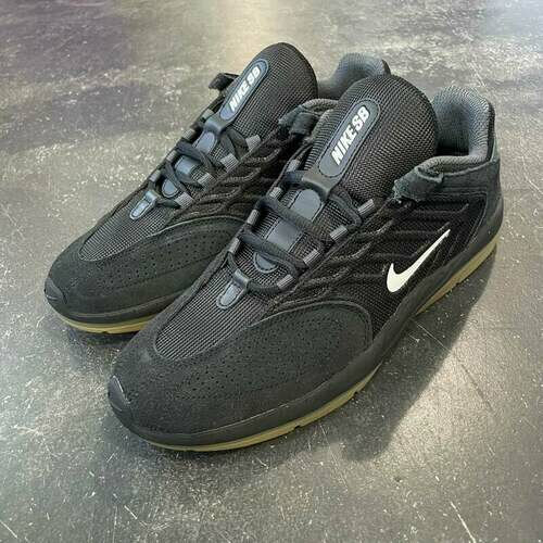 [BRM2183668] 나이키 SB Vertebrae Black/White 맨즈  Nike