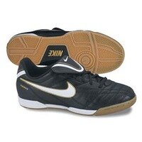 [BRM2030547] 나이키 Youth 티엠포 내츄럴 III 인도어 축구화 키즈 359589-018 (Black/White/Gold)  Nike Tiempo Natural Indoor Soccer Shoes