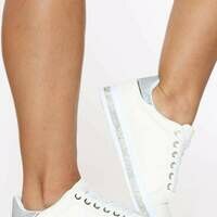 [BRM2007724] VIM 빅스EN 우먼스 Eleanor 라인스톤 패션 스니커 - 화이트 캐주얼화  VIXEN Women&#039;s Rhinestone Fashion Sneaker White